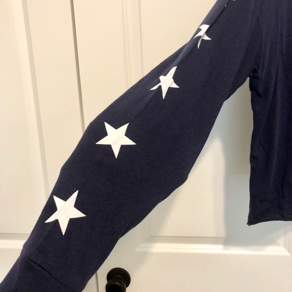 Fifth Sun American long sleeve crop top size small - Picture 3 of 4